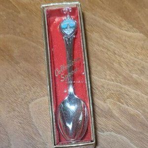 VINTAGE COLLECTIBLE STERLING SILVER SOUVENIR SPOON